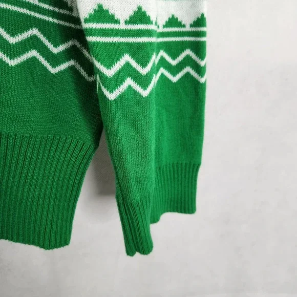 Mickey Mouse Holiday Christmas Sweater Size Medium Santa Hat Green w/ Trees - Picture 6 of 10